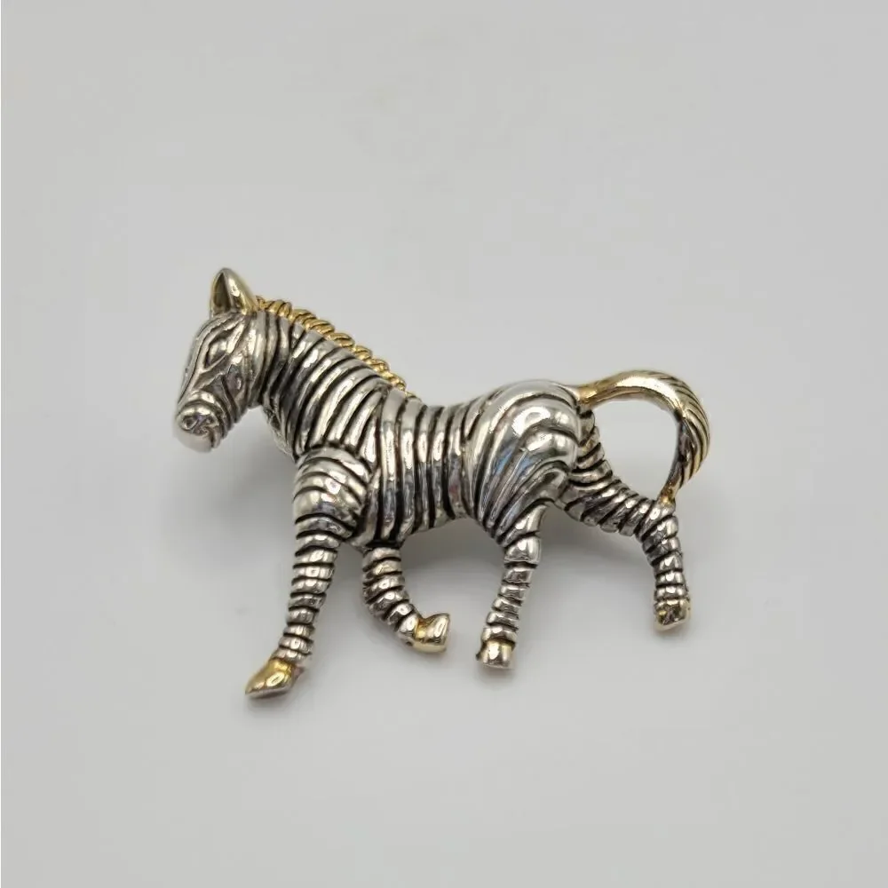 Vintage Zebra brooch pin
